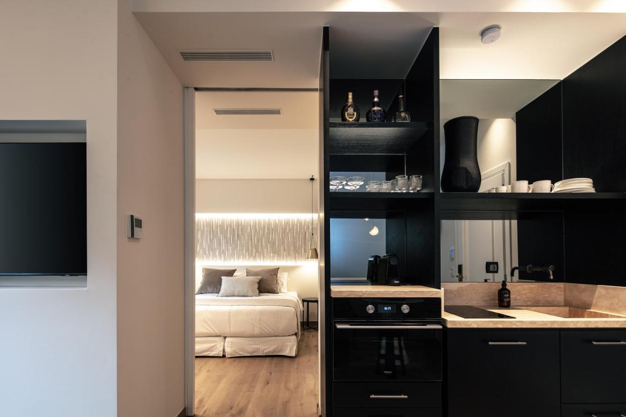 Path I & II - A Taste Of Elegance Apartment Ханя Екстериор снимка